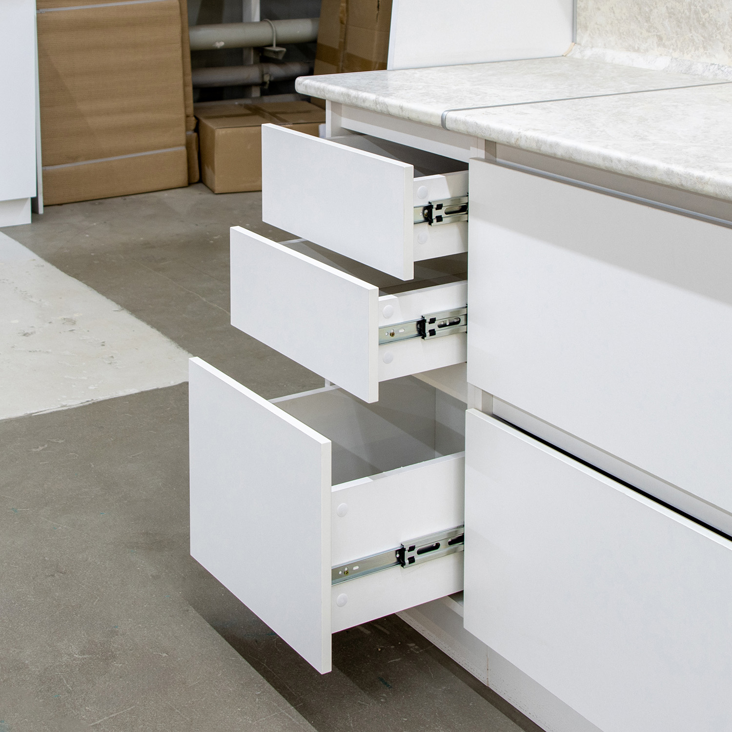 Шкаф напольный 400х850х600 мм BROZEX-WOOD Стиль, с тремя ящиками, белый