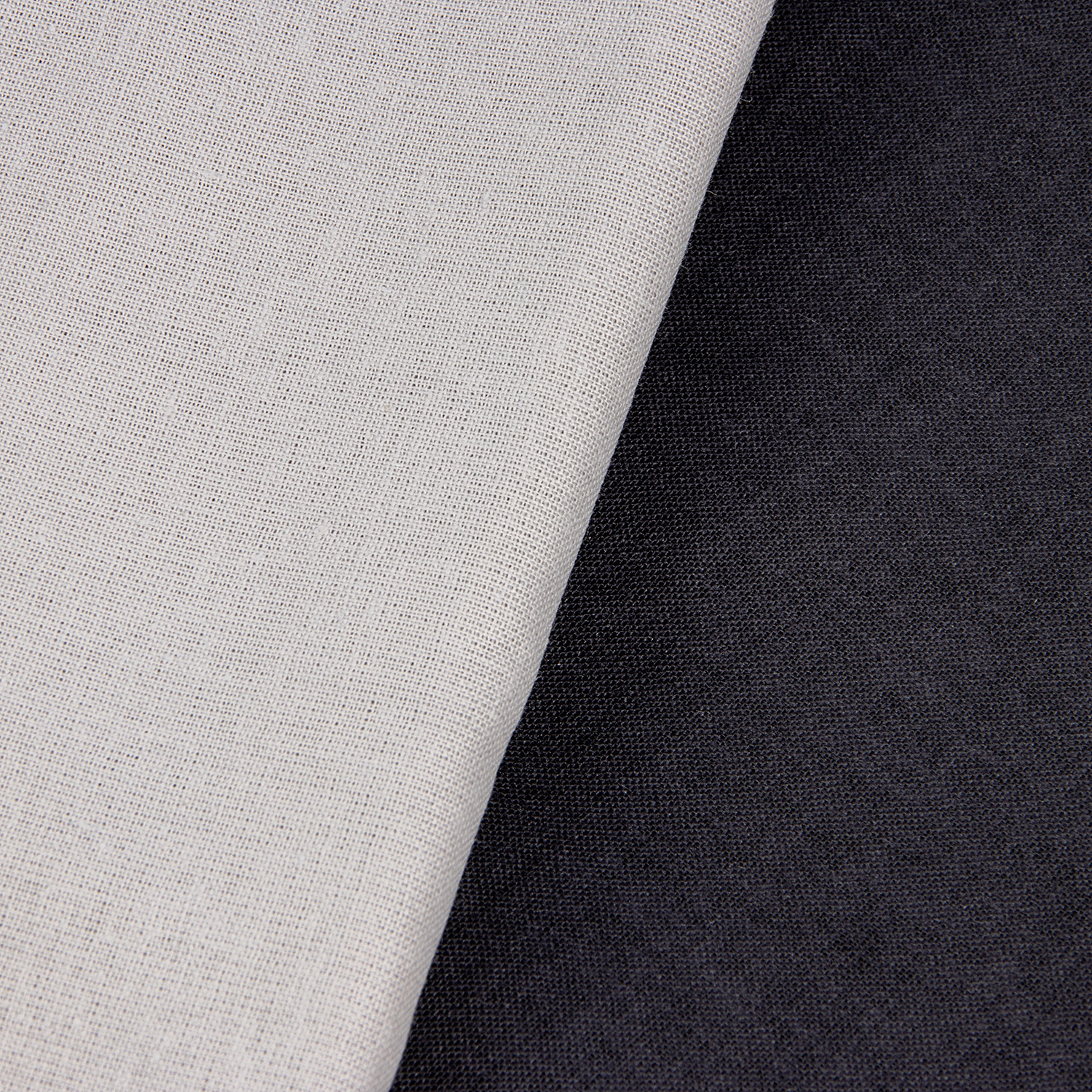 Постельное белье евро поплин Мастерская снов 19700 платина, наволочки 70*70см - 2шт *1/8