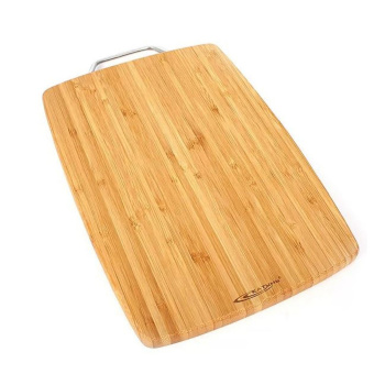 Доска разделочная дерев. (бамбук) 340х240х18мм, с металл. ручкой №2 арт.КТ-ДР-112 "Катунь" *1/12