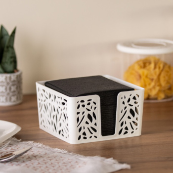 Салфетница пластм. "Лира"145х145х80мм Белый М9098 (ЗПИ "Альтернатива") *1/20