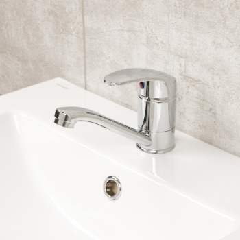 Смеситель для умывальника ROEGEN RC014B короткий излив *1/10