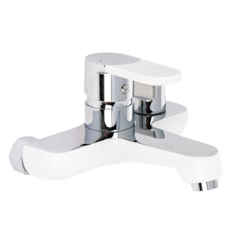 Смеситель для ванны Potato P30223-7, короткий излив, однорычажный